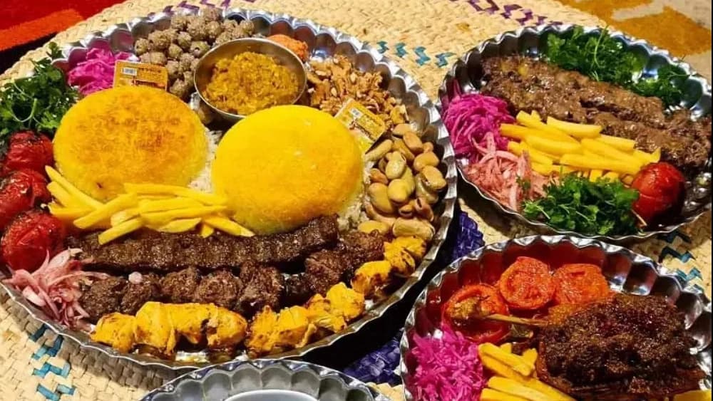 رستوران عمو قاسم اردستان